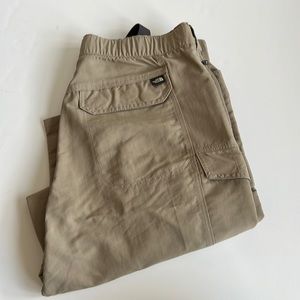 The North Face Khaki Outdoor Convertible Pants to Shorts Size L Large